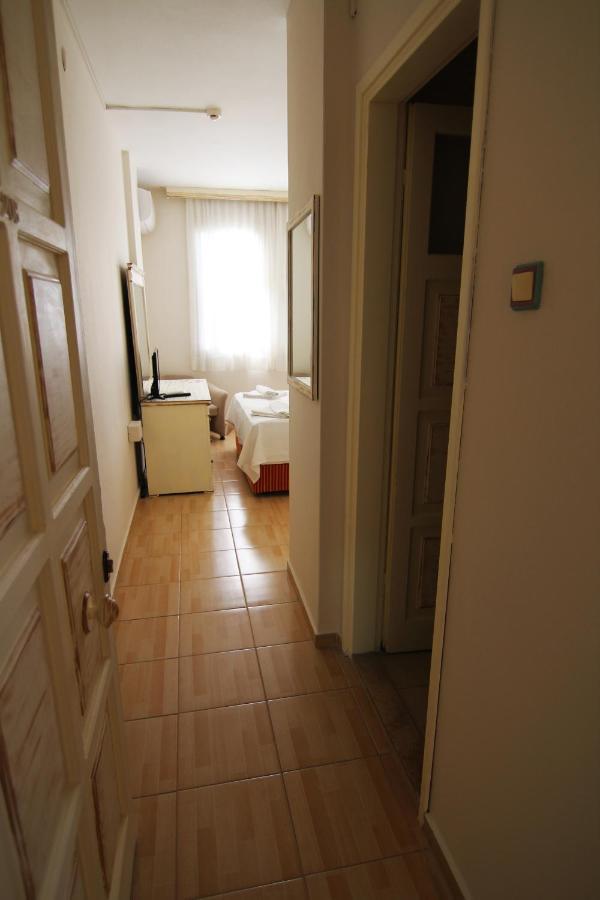 Cicek Apart Hotel Cesme Exterior foto