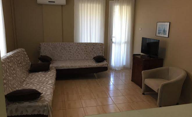 Cicek Apart Hotel Cesme Exterior foto